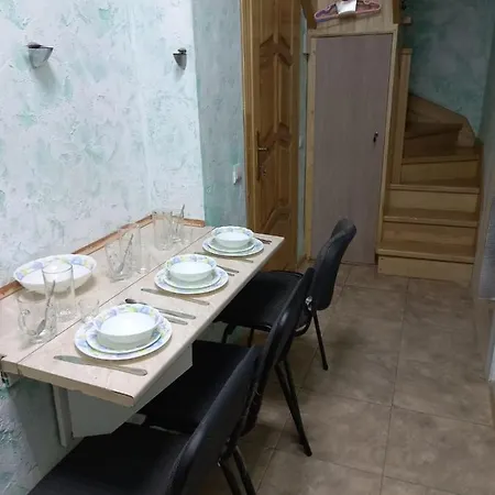 1 комнатная в центре мукачева, улица мира * מוקצ'בה